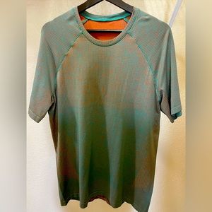 Lululemon Metal Vent Tech SS, Medium, NWOT